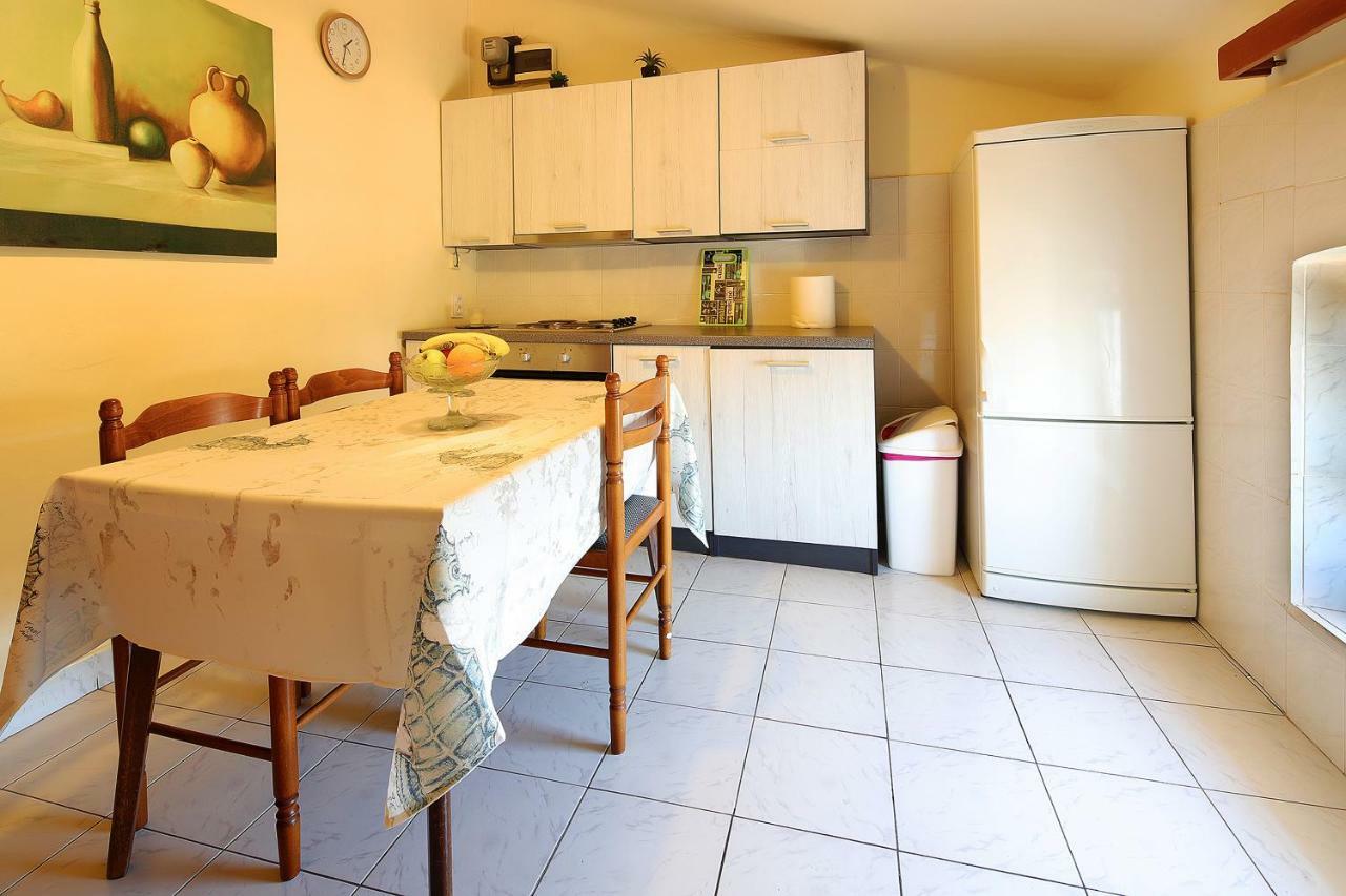 Apartman Vito Apartment Рийека Екстериор снимка