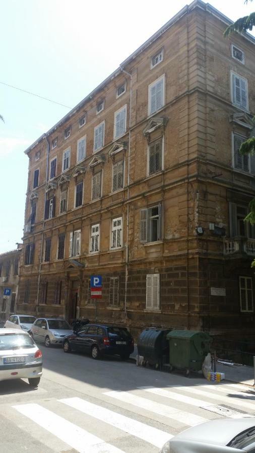 Apartman Vito Apartment Рийека Екстериор снимка